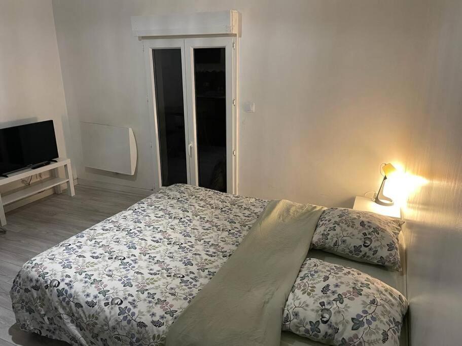 Studio One Proche Ligne 14 Kremlin Bicetre อาร์เคยล์ ภายนอก รูปภาพ